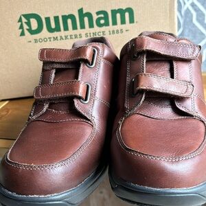 Dunham Winslow Brown leather Velcro casual shoe size 12 2e WIDE NEW